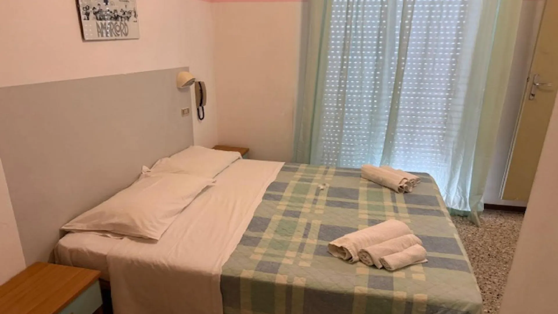 Hotel Nives 리미니 3*,