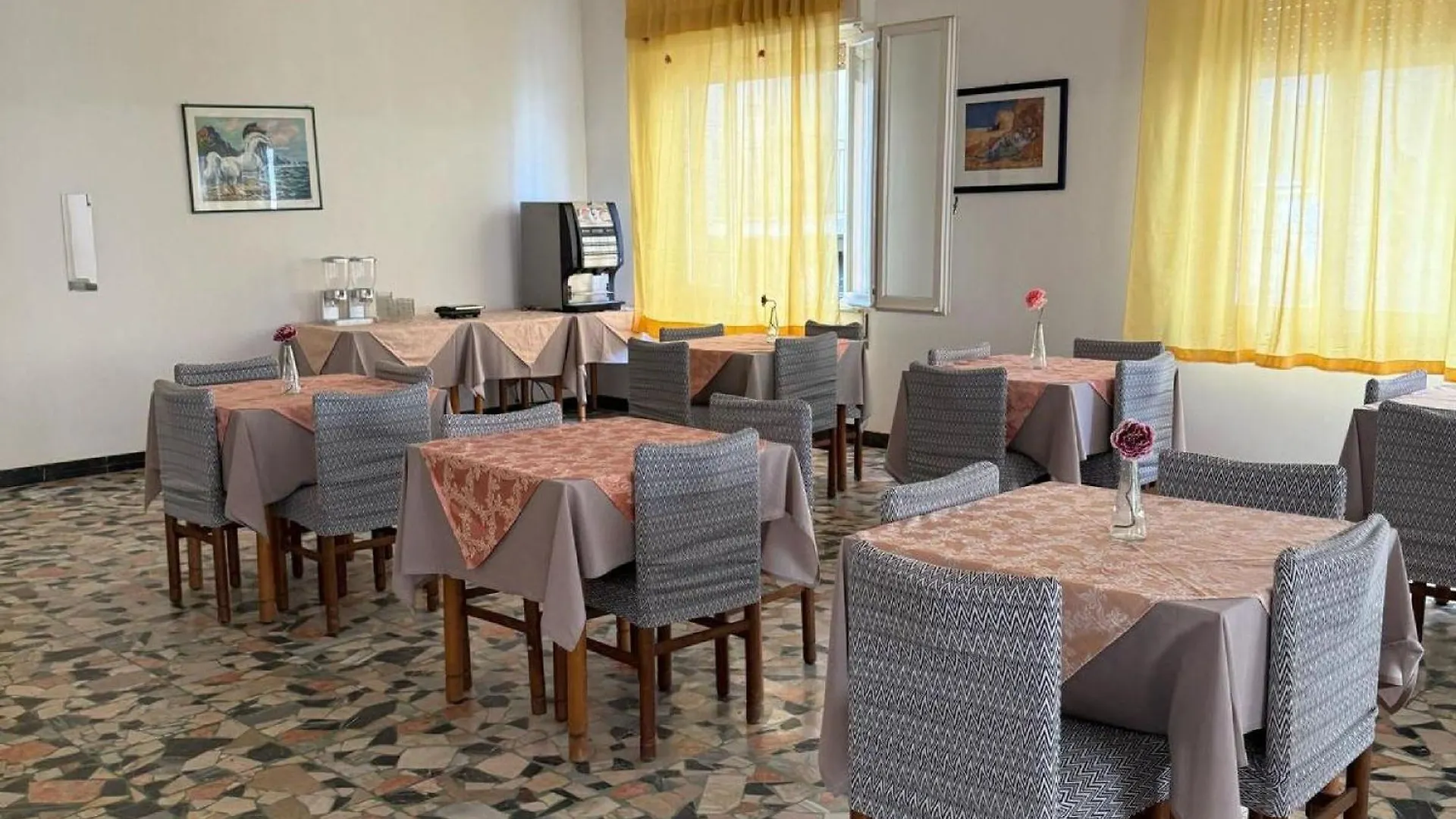 ***  Hotel Nives Rimini Itálie